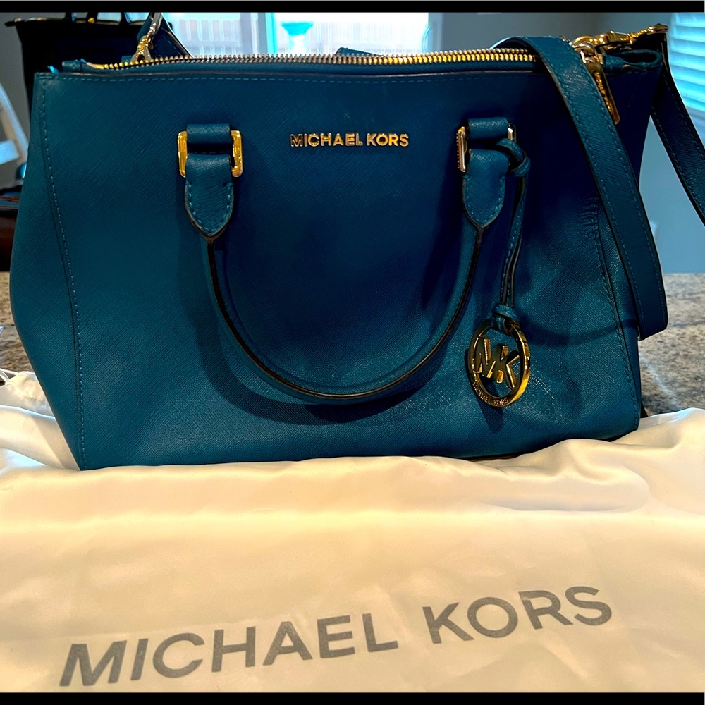 Michael Kors purse
